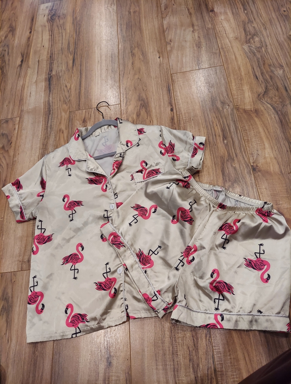 Women Shorts Sets Satin Sleepwear Short Sleeve Top 2 pc. Pajamas Set Size Small